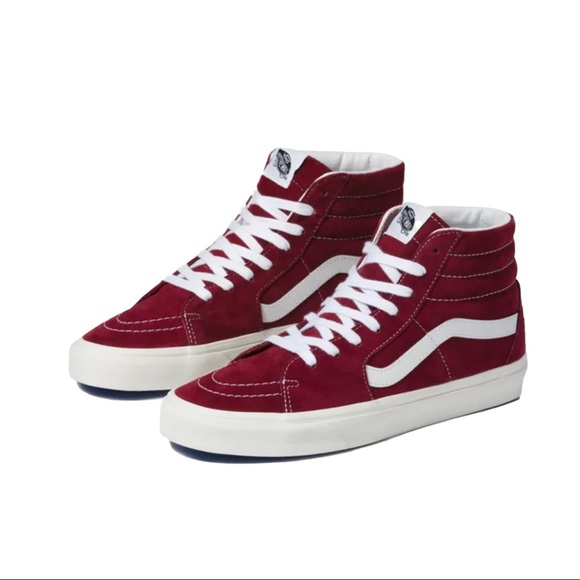 Vans Shoes - Vans suede SK8 Hi shoes